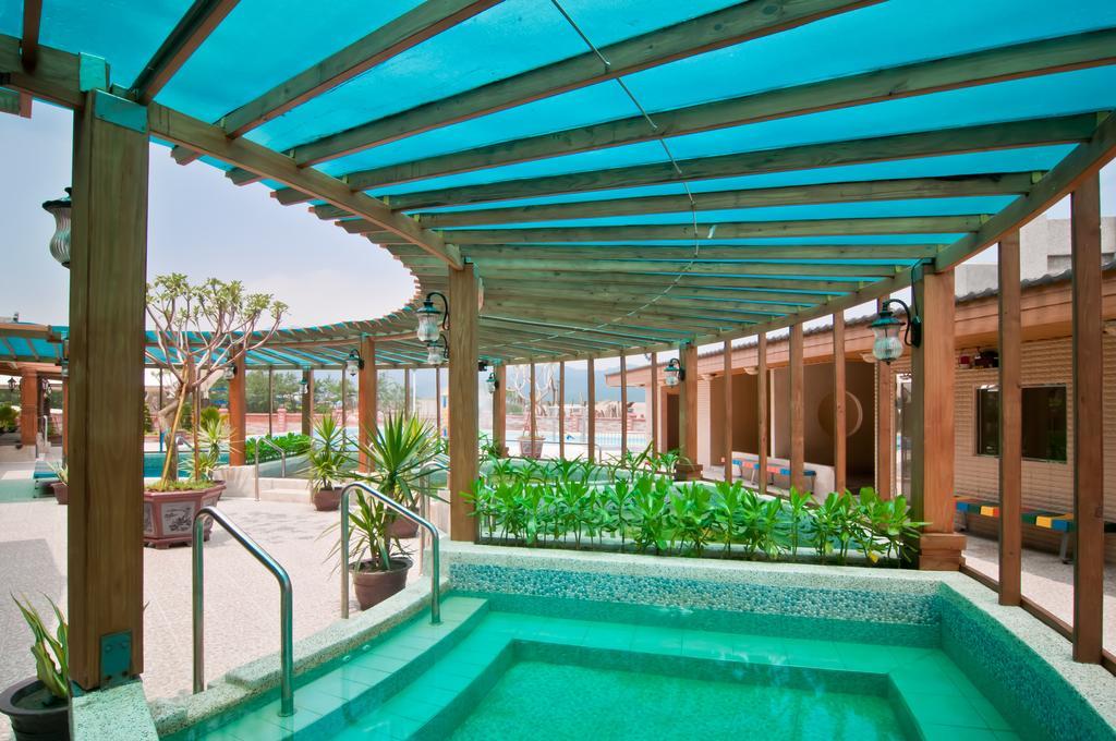 Jinshan Sakura Bay Hot Spring Hotel Екстериор снимка