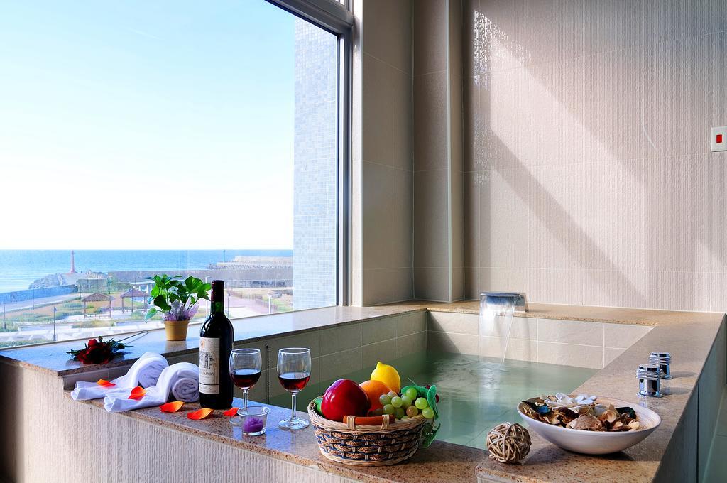 Jinshan Sakura Bay Hot Spring Hotel Екстериор снимка