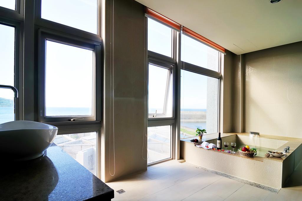 Jinshan Sakura Bay Hot Spring Hotel Екстериор снимка