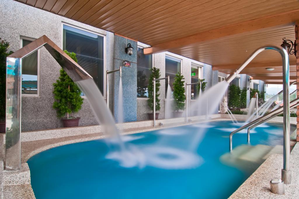 Jinshan Sakura Bay Hot Spring Hotel Екстериор снимка